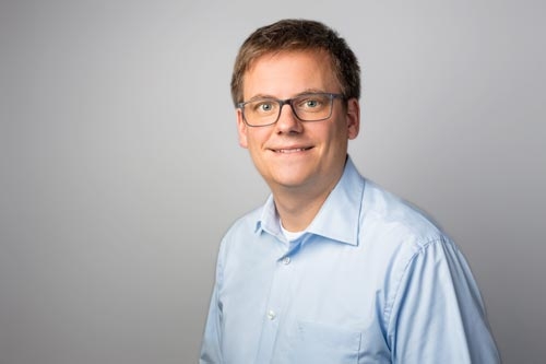 Dr. Robert Höckendorf